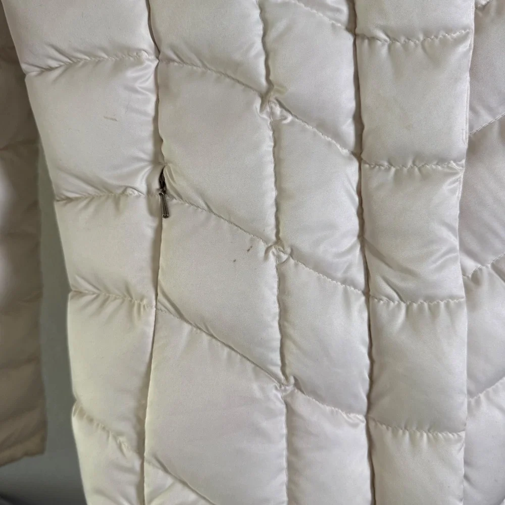 Patagonia Fiona Down‎ Parka Jacket Womens XS Cream Off White Hooded Puffer 28350